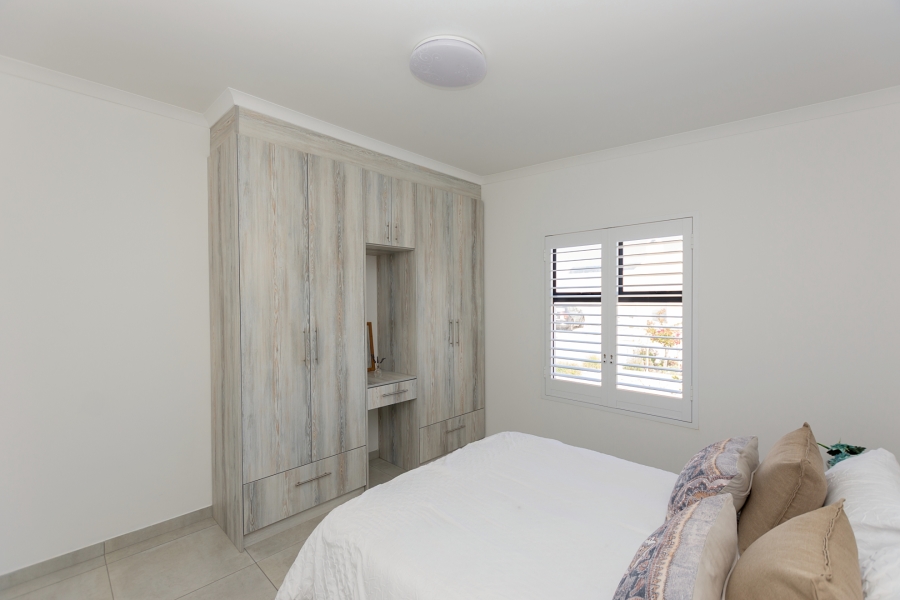 3 Bedroom Property for Sale in Britannia Bay Western Cape